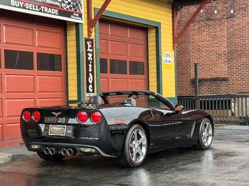 Used 2006 Chevrolet Corvette Convertible w/ Preferred Equipment Group image 11