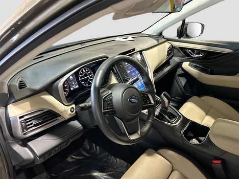 Used 2025 Subaru Outback Limited XT w/ Popular Package #2 image 9