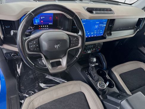 Used 2022 Ford Bronco Wildtrak AWD/4WD image 17