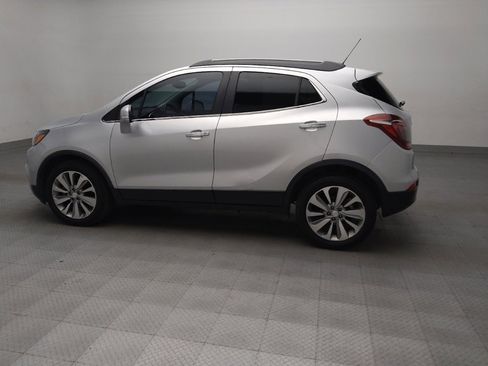 Used 2019 Buick Encore Preferred image 3