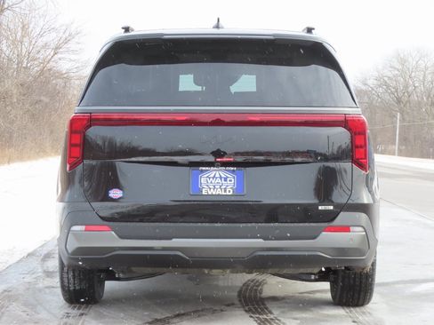 New 2026 Kia Carnival SX image 19