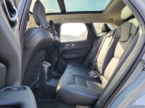 Used 2025 Volvo XC60 T8 Plus w/ Protection Package Premier image 10