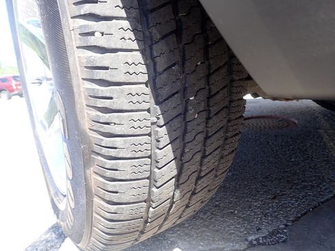 Used 2012 RAM 1500 Express AWD/4WD image 15