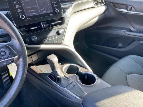 Used 2023 Toyota Camry LE image 24