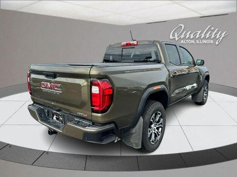 Used 2025 GMC Canyon AT4 AWD/4WD image 4