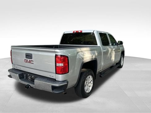 Used 2017 GMC Sierra 1500 SLE w/ SLE Value Package AWD/4WD image 5