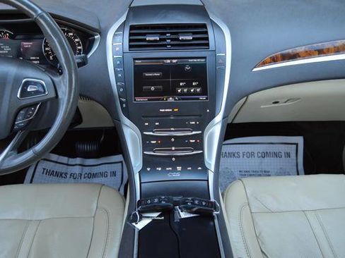 Used 2014 Lincoln MKZ AWD w/ Equipment Group 102A Reserve image 20