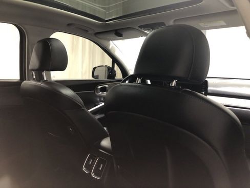 Certified 2023 Kia Sorento X-Line EX image 12