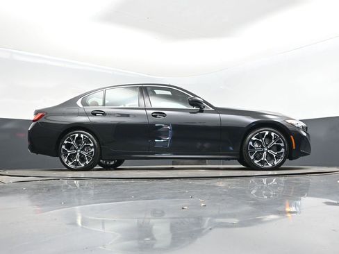New 2026 BMW 330i Sedan w/ Convenience Package RWD image 43