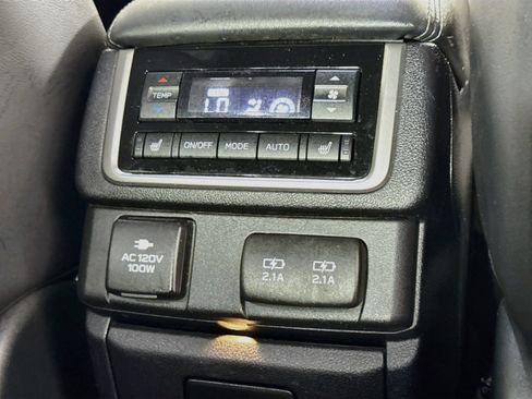 Used 2021 Subaru Ascent Touring AWD/4WD image 42