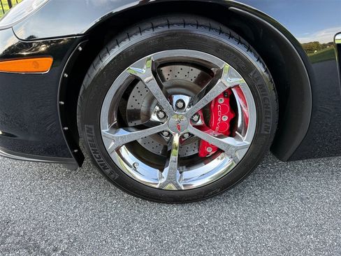 Used 2013 Chevrolet Corvette Grand Sport w/ 2LT Preferred Equipment Group RWD image 23