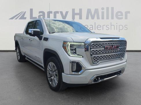 Used 2022 GMC Sierra 1500 Denali w/ Denali Premium Package AWD/4WD image 7