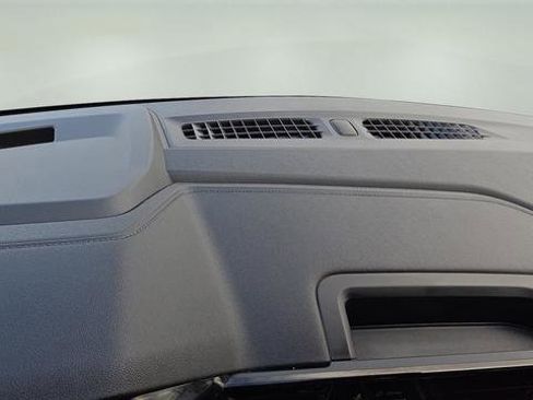 Used 2023 GMC Sierra 1500 Elevation image 11