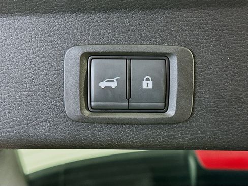 Used 2024 Mitsubishi Outlander SE FWD image 29