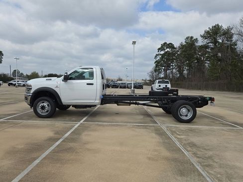 New 2026 RAM 5500 Tradesman w/ Chrome Appearance Group RWD image 5