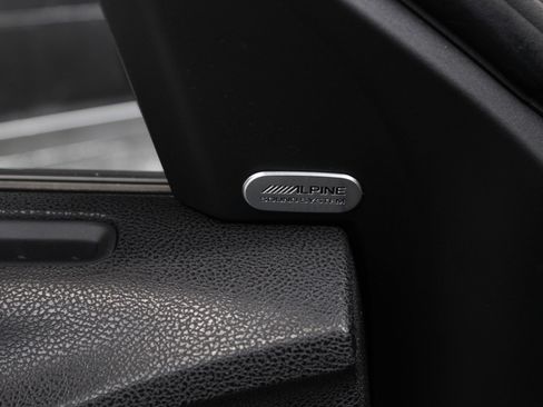 Used 2018 Dodge Charger R/T RWD image 47