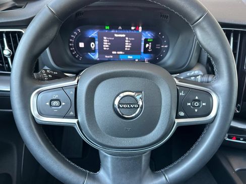 Used 2025 Volvo XC60 T8 Core AWD/4WD image 25