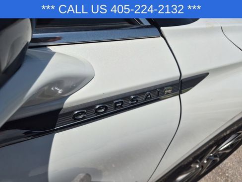 Used 2021 Lincoln Corsair FWD image 15