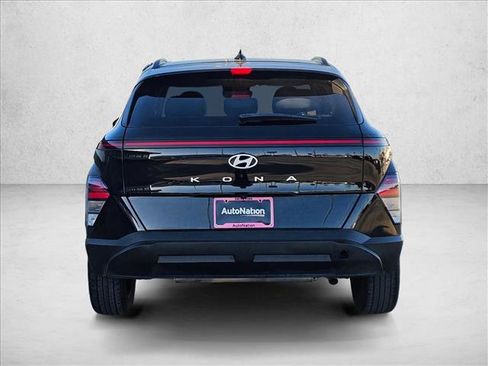 Used 2024 Hyundai Kona SEL image 7