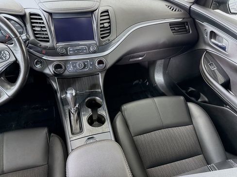 Used 2019 Chevrolet Impala LT image 24