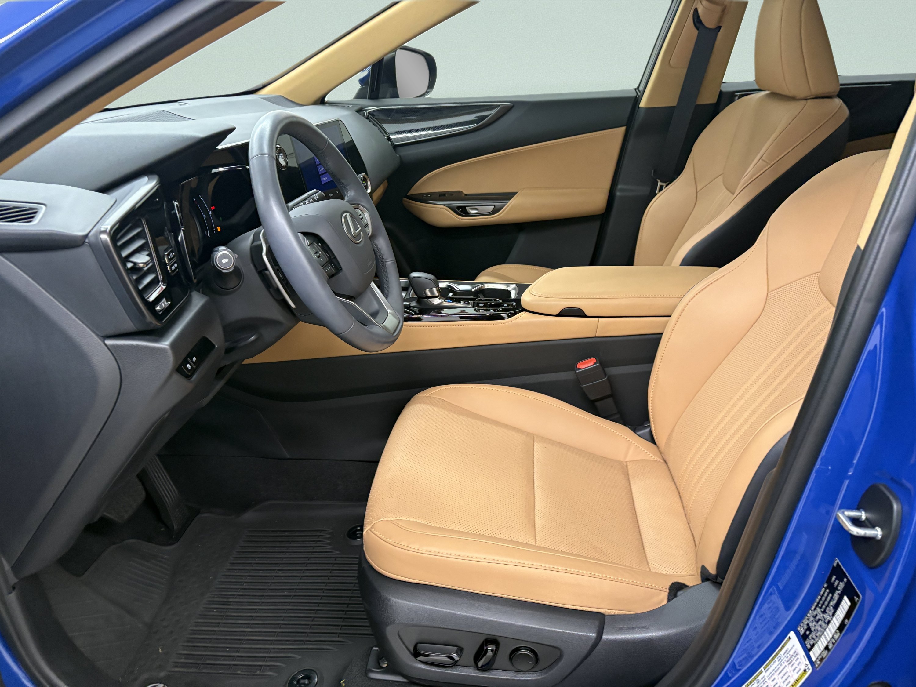 Used 2025 Lexus NX 350 AWD w/ Accessory Package (2T) image 12