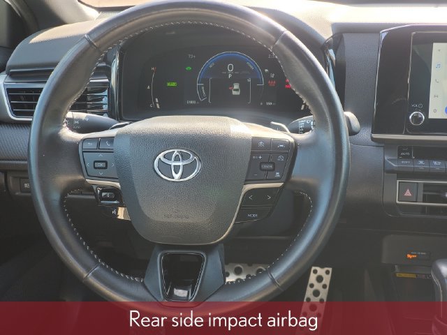 Used 2025 Toyota Camry SE FWD image 28