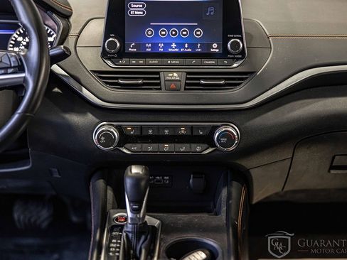 Used 2019 Nissan Altima 2.5 SR w/ SR Premium Package image 33