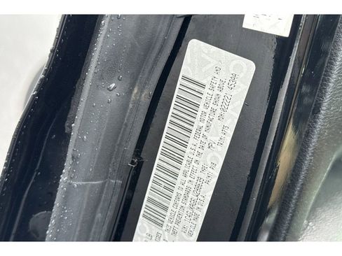 Used 2020 Jeep Wrangler Sport image 32