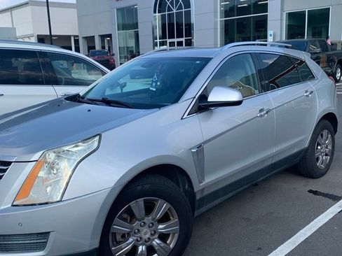 Used 2014 Cadillac SRX Luxury w/ Driver Awareness Package AWD/4WD image 16