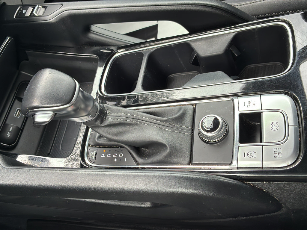 Used 2022 Kia Telluride S FWD image 32