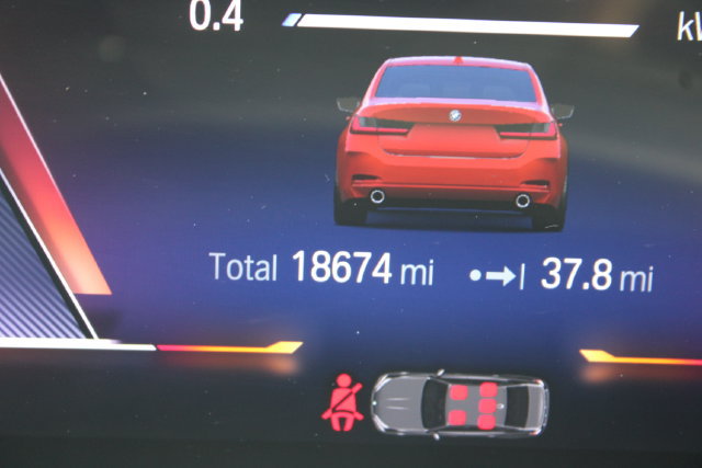 Used 2024 BMW 330e RWD image 15