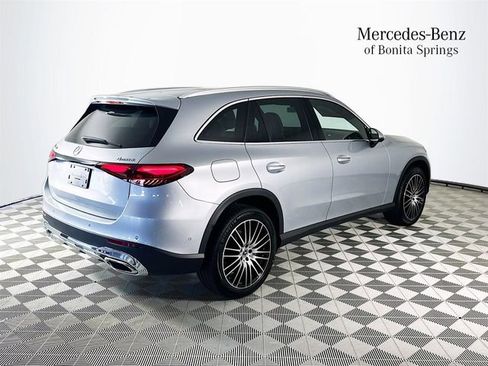 Used 2026 Mercedes-Benz GLC 300 4MATIC image 7