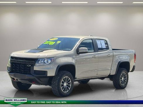 Used 2022 Chevrolet Colorado ZR2 AWD/4WD image 6