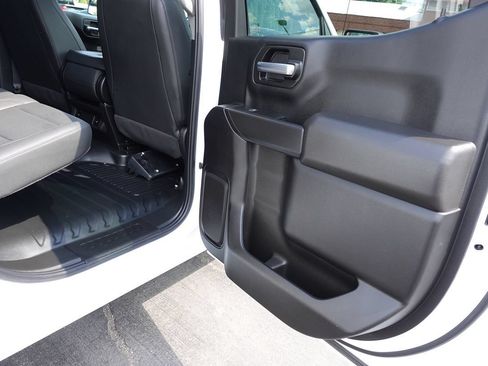 Used 2024 Chevrolet Silverado 1500 W/T w/ WT Value Package AWD/4WD image 26
