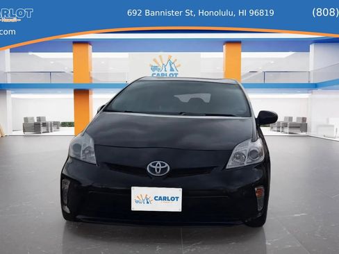 Used 2015 Toyota Prius Three FWD image 12