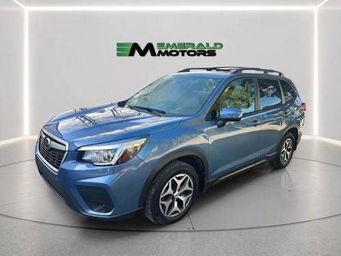 Used 2019 Subaru Forester Premium image 1