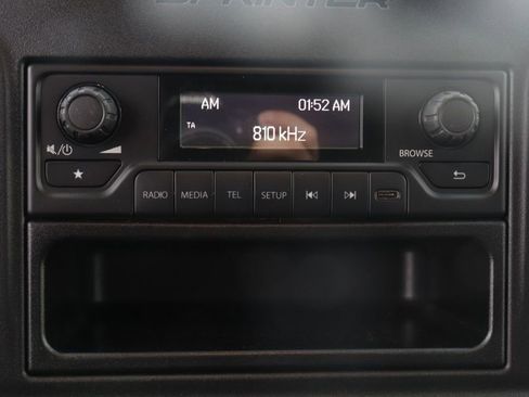 Used 2025 Mercedes-Benz Sprinter 2500 image 13