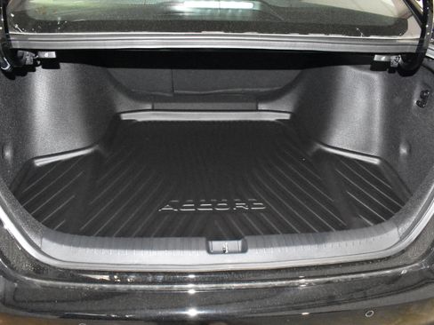 New 2026 Honda Accord Touring image 31