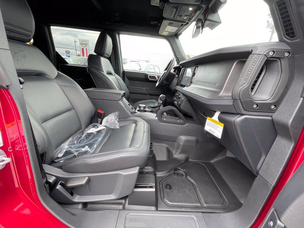 New 2025 Ford Bronco Badlands AWD/4WD image 24