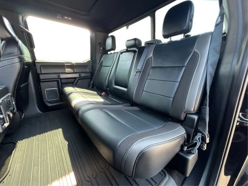 Used 2019 Ford F150 Raptor w/ Equipment Group 802A Luxury AWD/4WD image 17