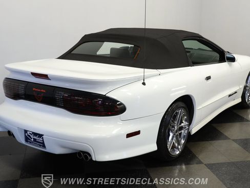 Used 1994 Pontiac Firebird Trans Am GT image 10