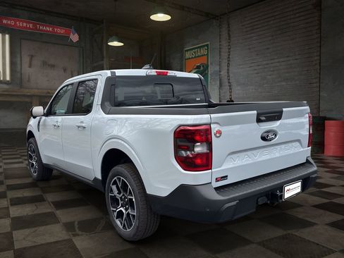 New 2026 Ford Maverick Lariat w/ 4K Tow Package AWD/4WD image 4