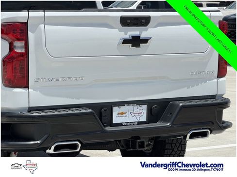New 2026 Chevrolet Silverado 1500 Custom Trail Boss AWD/4WD image 6