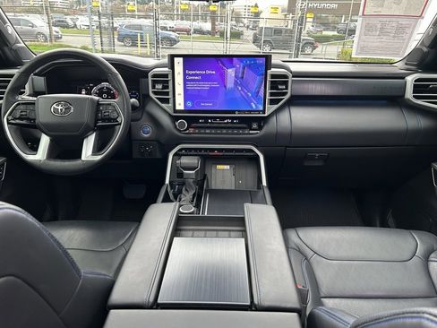 Certified 2024 Toyota Sequoia Platinum image 17