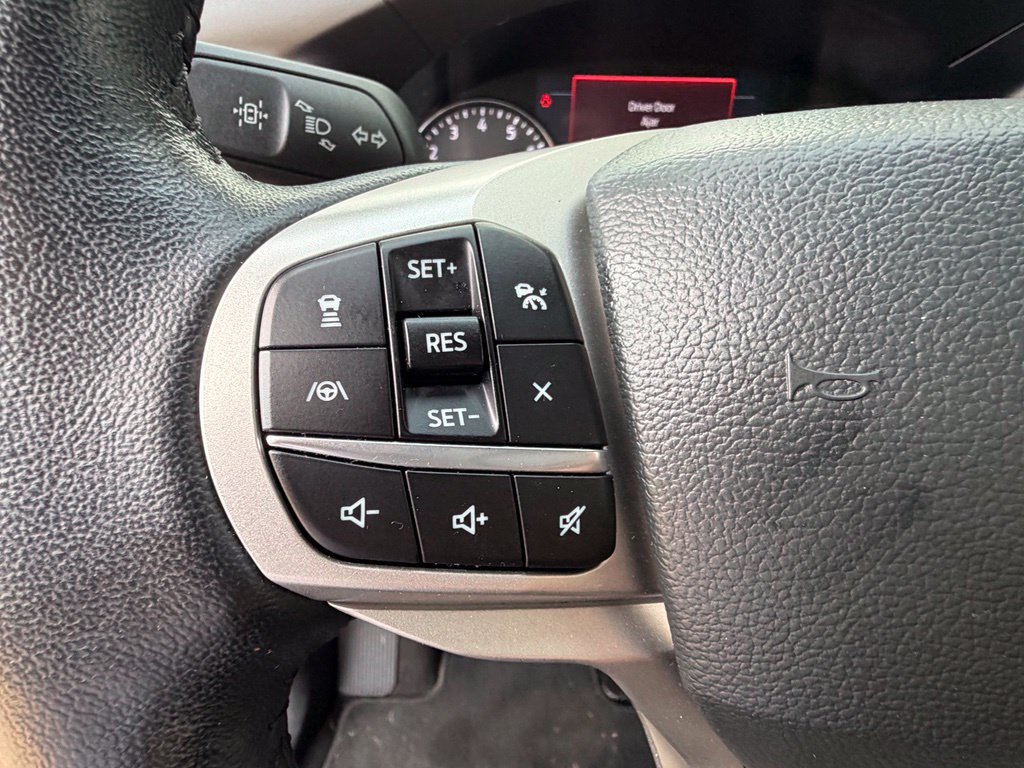 Used 2023 Ford Explorer Limited w/ Limited Technology Package AWD/4WD image 31