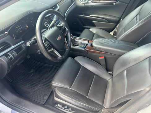 Used 2016 Cadillac XTS Luxury w/ Driver Awareness Package FWD image 5