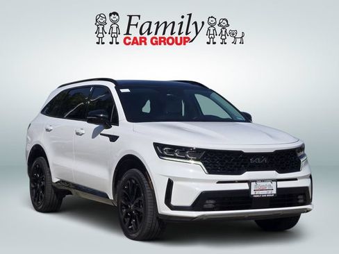 Used 2023 Kia Sorento SX AWD/4WD image 2