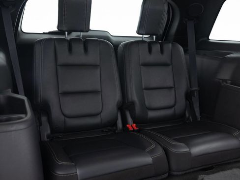 Used 2015 Ford Explorer Sport AWD/4WD image 31