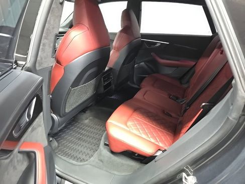 Used 2022 Audi SQ8 Prestige AWD/4WD image 31
