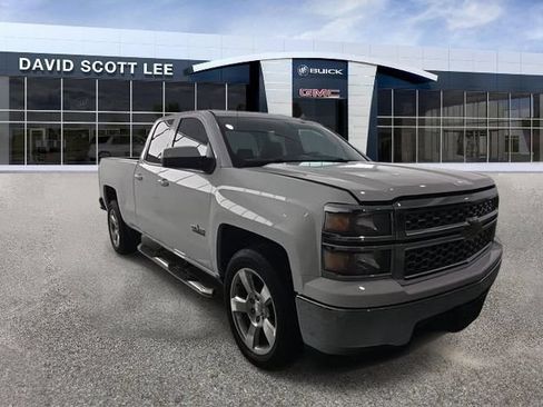 Used 2014 Chevrolet Silverado 1500 LT w/ Texas Edition, 1LT Trim RWD image 2